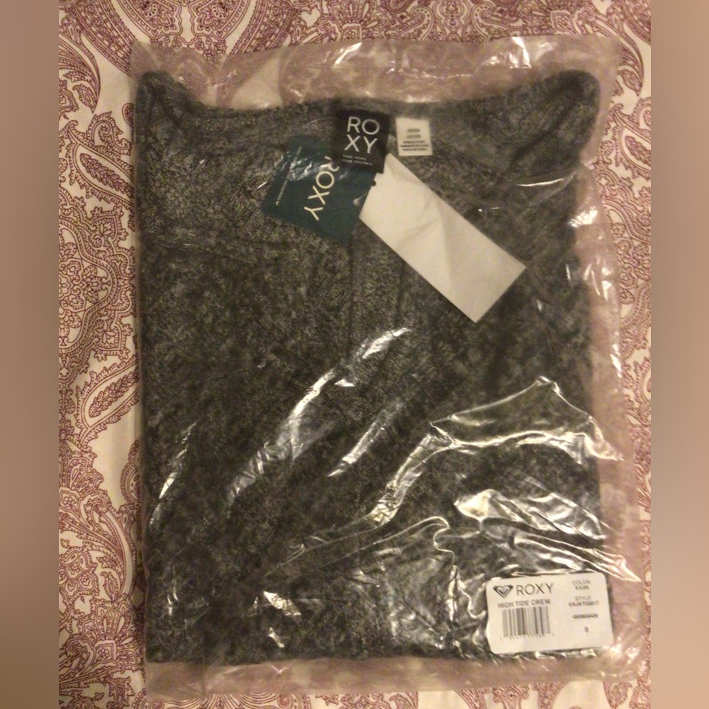 NWT Roxy High Tide Knit Top - Picture 9 of 12